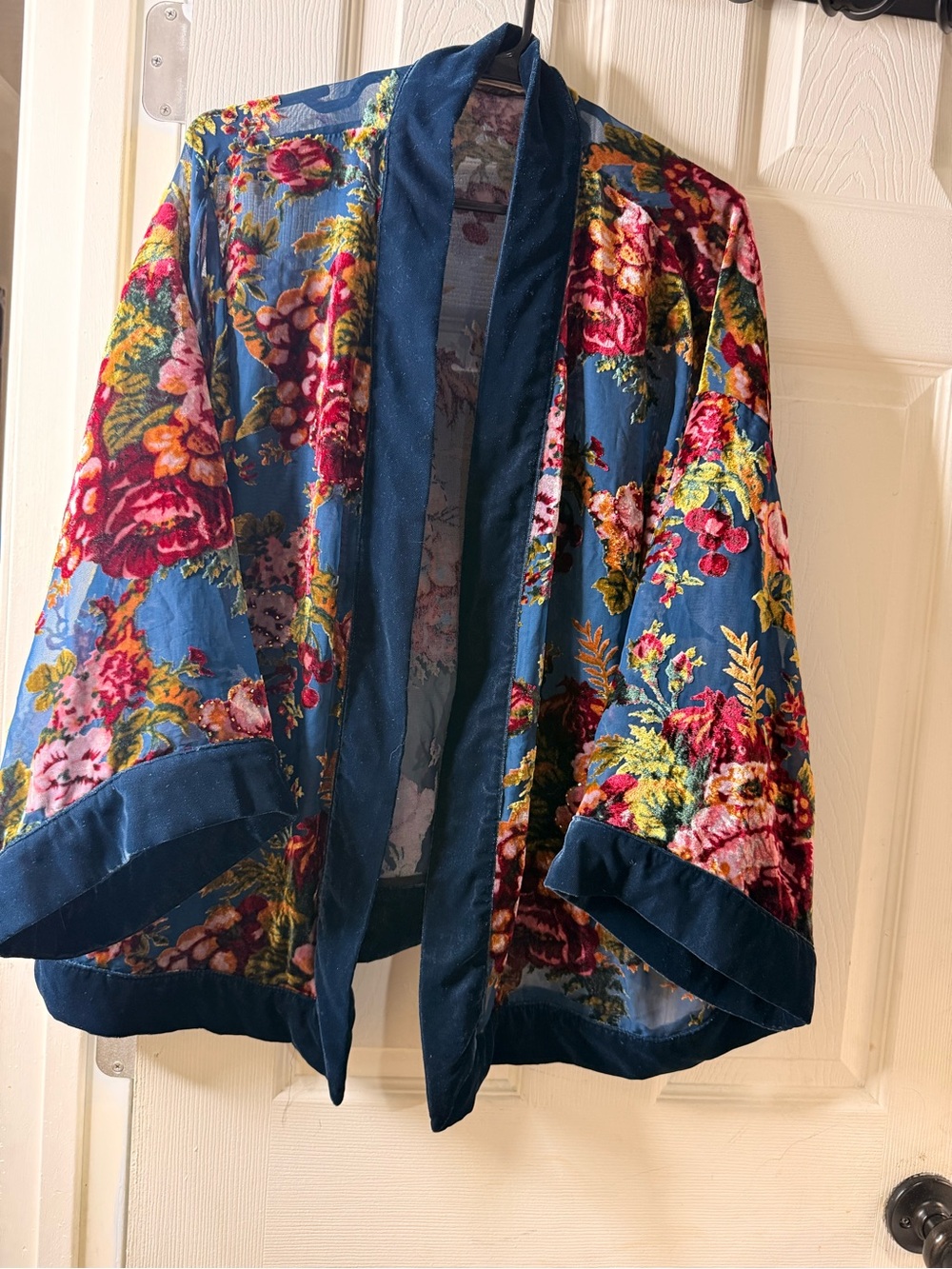 Soft Surroundings OS Blue Floral Velvet Burnout Kimono Jacket SGM86